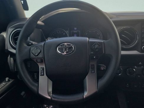 Used 2023 Toyota Tacoma TRD Sport w/ Advanced Technology Package AWD/4WD image 12