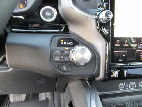 New 2026 RAM 1500 Laramie w/ Night Edition image 28