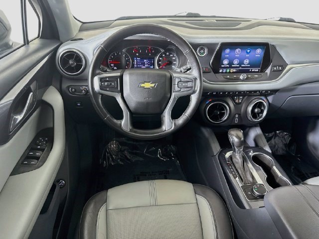 Used 2020 Chevrolet Blazer LT FWD image 16