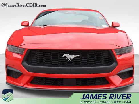 Used 2026 Ford Mustang Premium RWD image 7