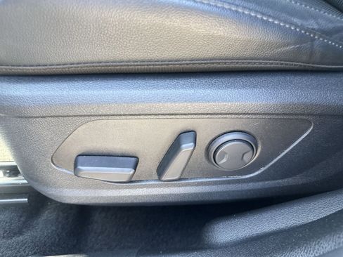 Certified 2025 Kia Sportage EX FWD image 14