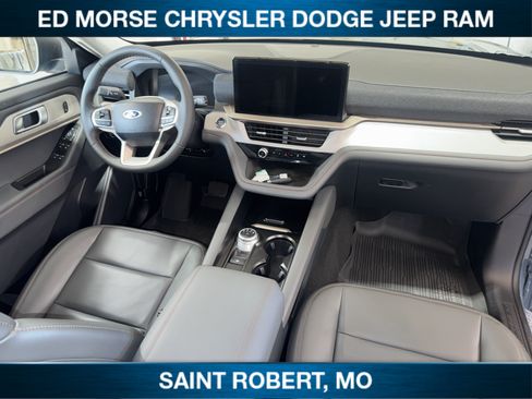 Used 2025 Ford Explorer Active w/ Active Comfort Package AWD/4WD image 25