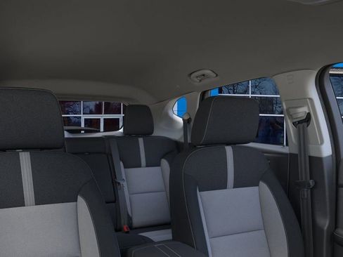 New 2025 Chevrolet Blazer LT image 24