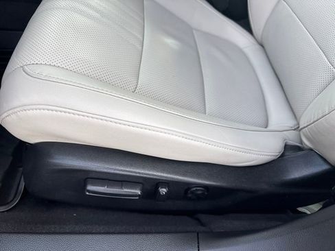 Certified 2022 Honda Accord Touring image 12