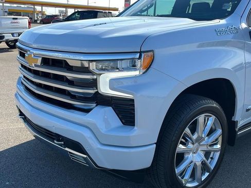 New 2026 Chevrolet Silverado 1500 High Country AWD/4WD image 11