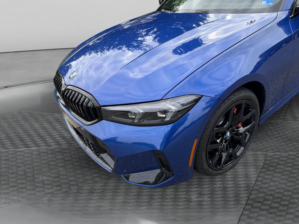 New 2026 BMW 330i xDrive Sedan w/ M Sport Package AWD/4WD image 26