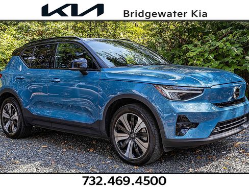 Used 2023 Volvo XC40 Recharge Plus w/ Protection Package Premier image 1