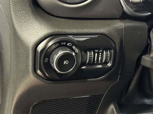 Certified 2021 Jeep Wrangler Willys image 25