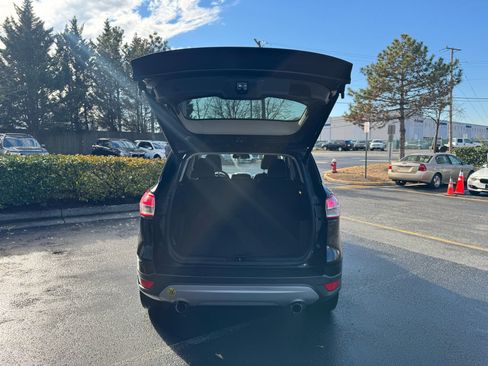 Used 2013 Ford Escape Titanium image 17