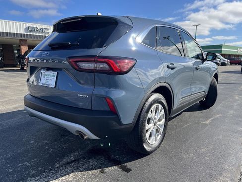 Used 2023 Ford Escape Active image 4