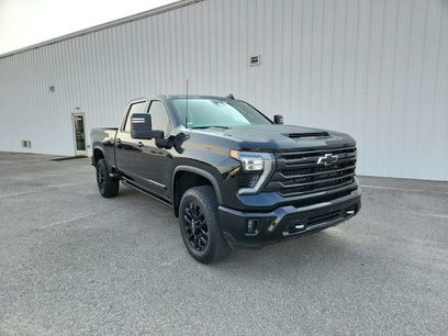 Used 2025 Chevrolet Silverado 2500 High Country w/ Midnight Edition