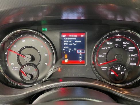 Used 2014 Dodge Charger R/T image 15