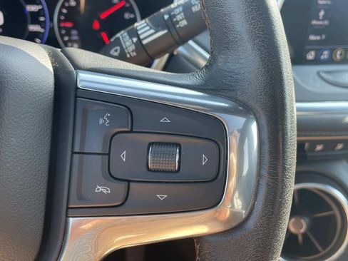 Used 2020 Chevrolet Blazer Premier w/ Driver Confidence II Package FWD image 25
