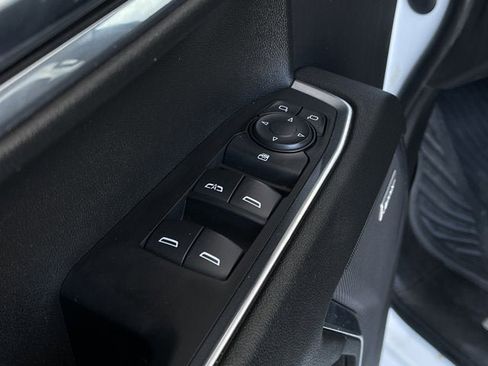 Used 2023 Chevrolet Silverado 1500 LT Trail Boss w/ LT Trail Boss Premium Package AWD/4WD image 10