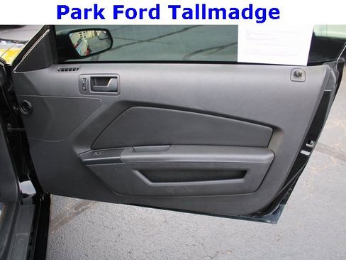 Used 2014 Ford Mustang Convertible w/ Equipment Group 102A image 20