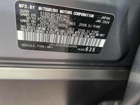 Used 2024 Mitsubishi Outlander SE image 24
