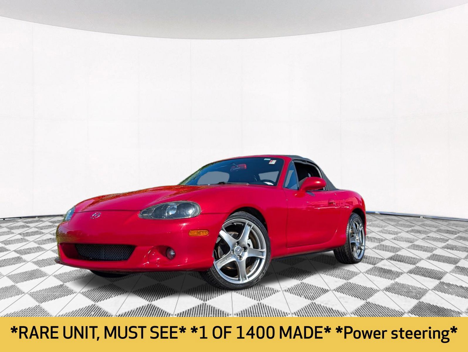 Used 2005 MAZDA MX-5 Miata MAZDASPEED RWD image 2