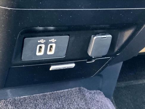 Used 2016 Ford F150 XLT w/ Equipment Group 302A Luxury image 30