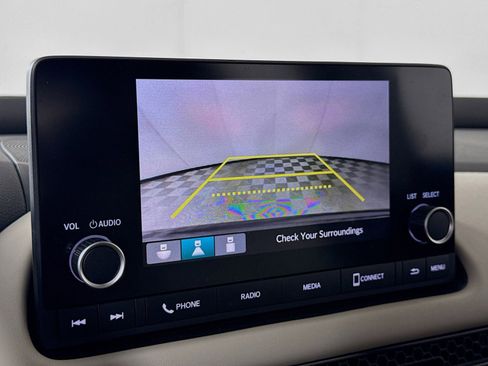 Used 2023 Honda HR-V LX image 17