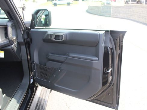 New 2025 Ford Bronco Outer Banks image 15