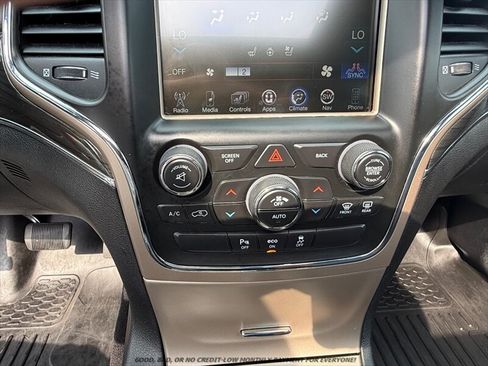 Used 2014 Jeep Grand Cherokee Overland AWD/4WD image 28