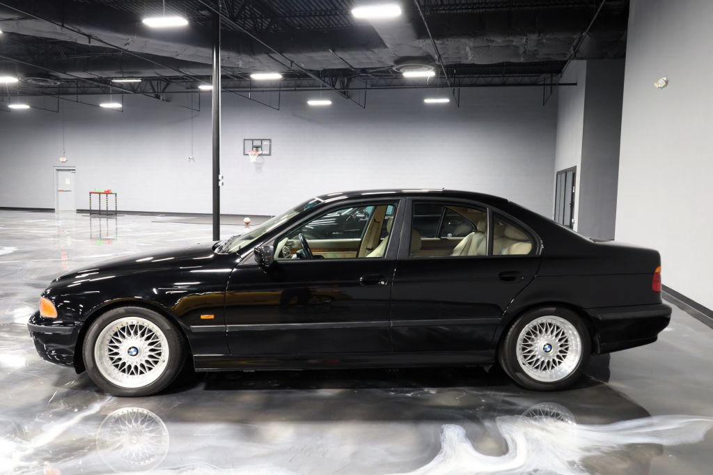 Used 2000 BMW 528i Sedan RWD image 4