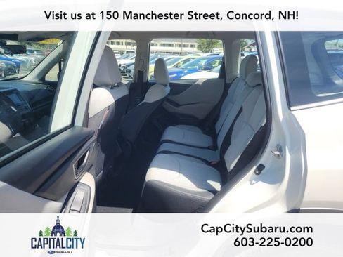 Used 2022 Subaru Forester AWD/4WD image 13