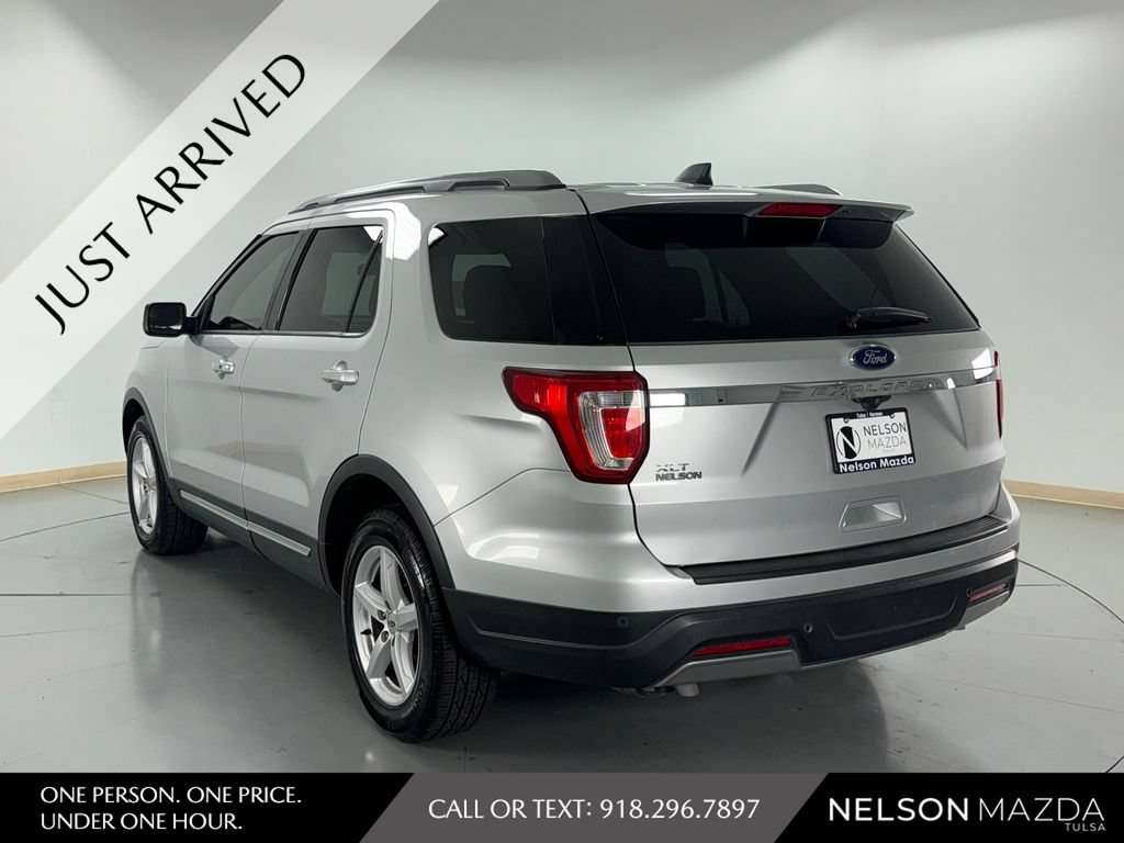 Used 2019 Ford Explorer XLT FWD image 8