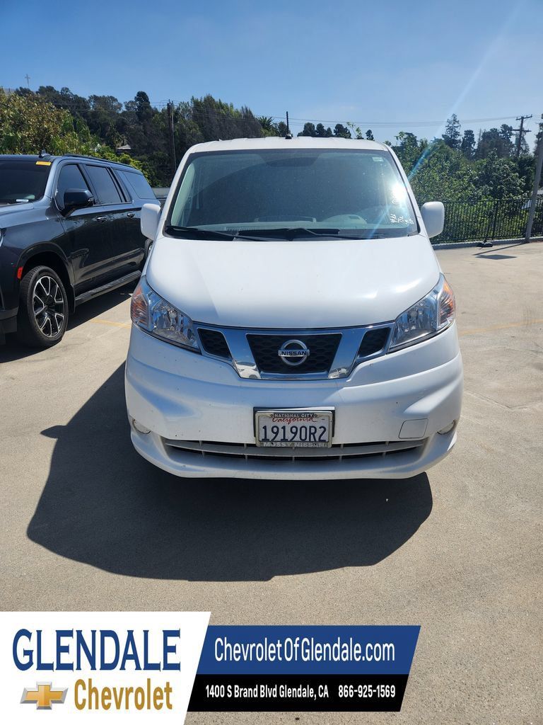 Used 2019 Nissan NV200 SV FWD image 1