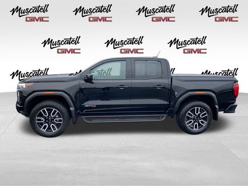 Used 2025 GMC Canyon AT4 w/ Technology Plus Package image 9