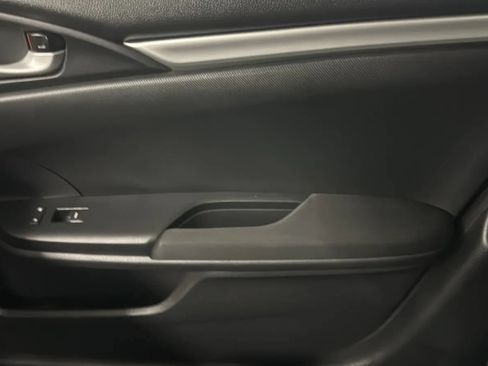 Used 2019 Honda Civic LX image 17