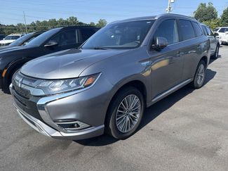 Used 2020 Mitsubishi Outlander GT image 1