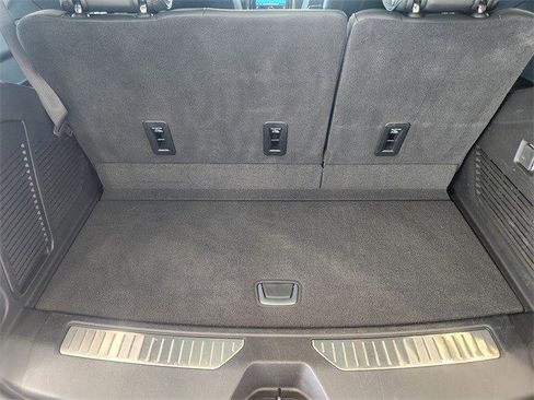 Certified 2025 GMC Yukon Denali image 15