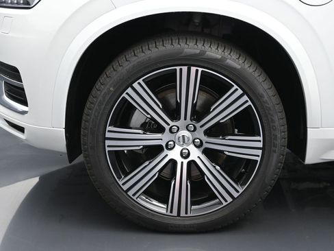 New 2025 Volvo XC90 T8 Core w/ Protection Package Premier AWD/4WD image 31