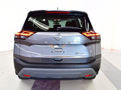 Used 2023 Nissan Rogue SV AWD/4WD image 6