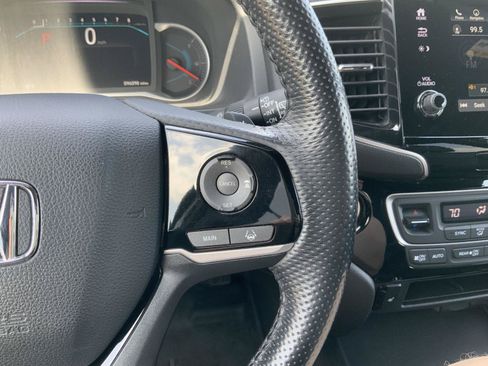 Used 2019 Honda Passport Touring image 31
