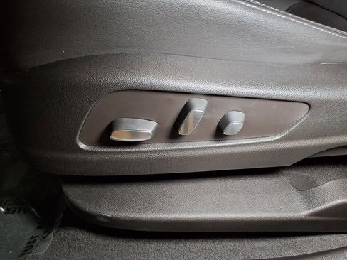 Certified 2023 Cadillac XT5 Premium Luxury image 15