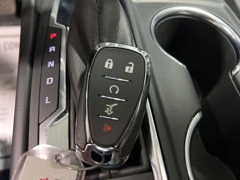 Used 2024 Chevrolet Equinox LT image 39