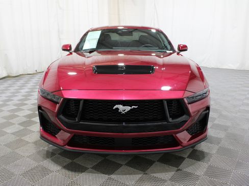 Used 2025 Ford Mustang GT Premium image 36