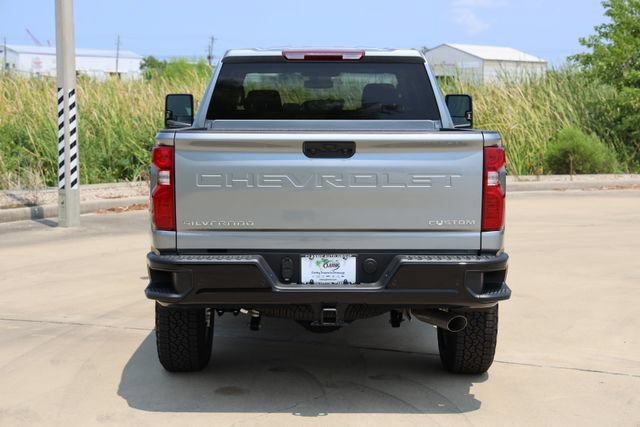 New 2026 Chevrolet Silverado 2500 Custom w/ Custom Value Package AWD/4WD image 7