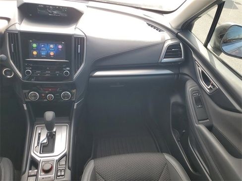 Used 2022 Subaru Forester Premium image 29