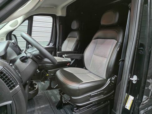 Used 2023 RAM ProMaster 1500 w/ Black Appearance Package FWD image 15