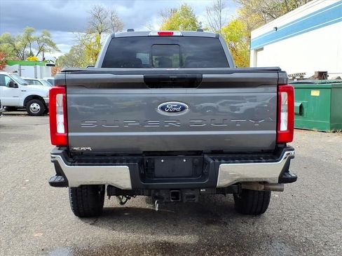 Used 2025 Ford F350 XLT AWD/4WD image 4