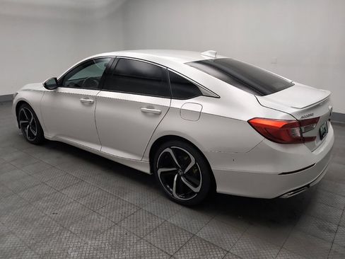 Used 2018 Honda Accord Sport image 3