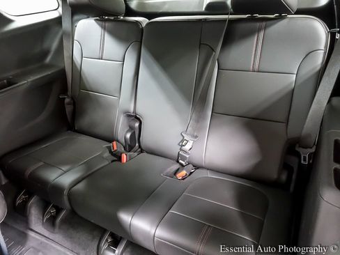 Used 2023 Chevrolet Traverse RS w/ LPO, Floor Liner Package image 12