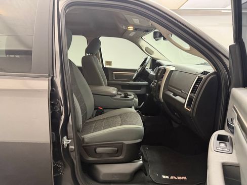 Used 2019 RAM 1500 Big Horn AWD/4WD image 24