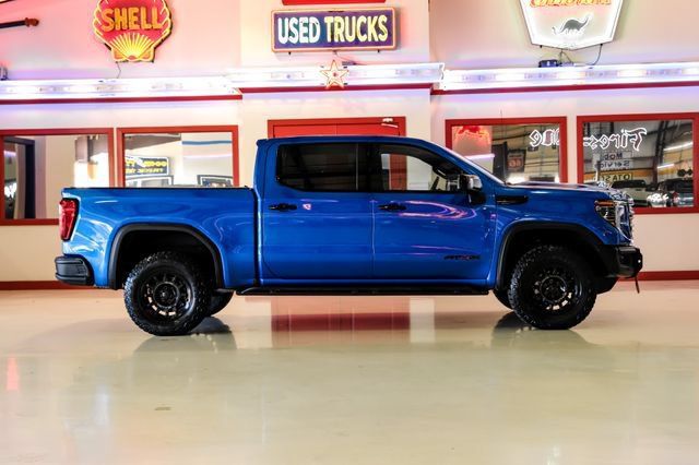 Used 2024 GMC Sierra 1500 AT4X w/ AT4X AEV Edition AWD/4WD image 11