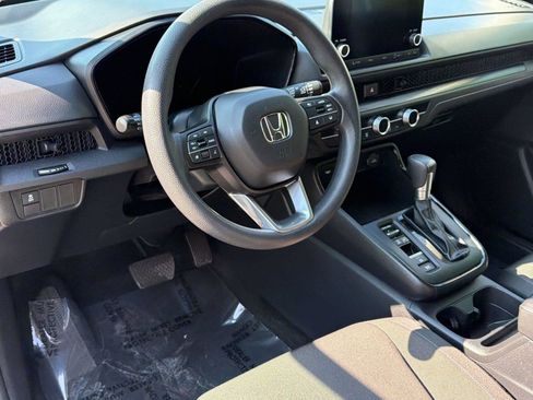 Used 2025 Honda CR-V LX image 4