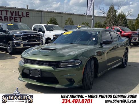 Used 2020 Dodge Charger R/T w/ Blacktop Package image 3