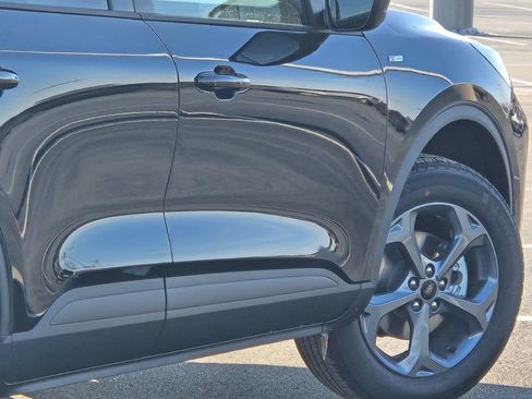 New 2026 Ford Escape ST-Line w/ Cold Weather Package image 13